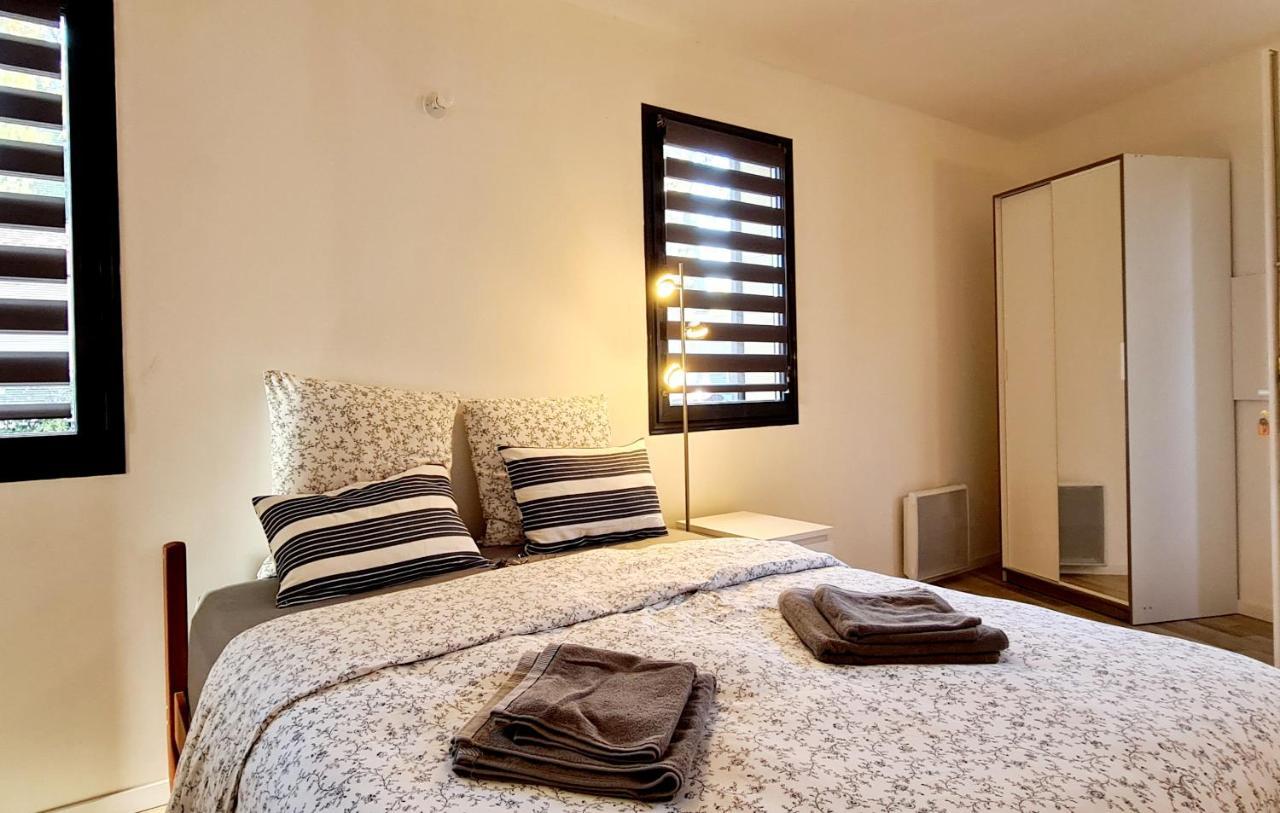 Cosy Studio Dans Le Site Historique De Pezenas Hotel ภายนอก รูปภาพ